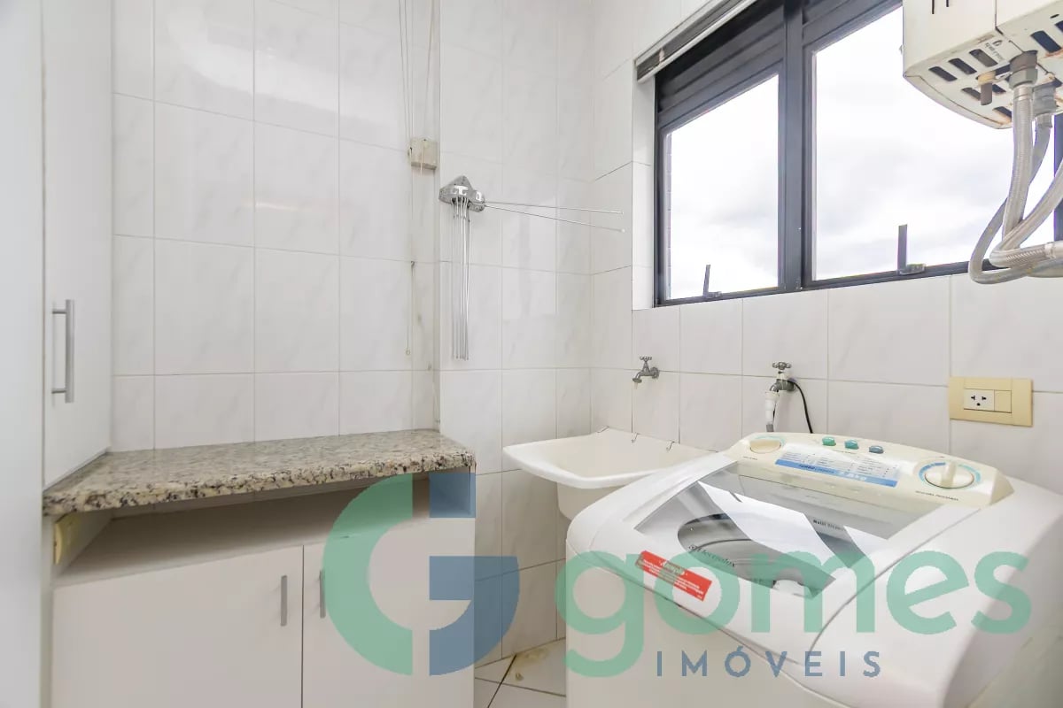 Apartamento com 3 dormitórios à venda com 134,57m² no Edifício Piazza Livorno Cristo Rei