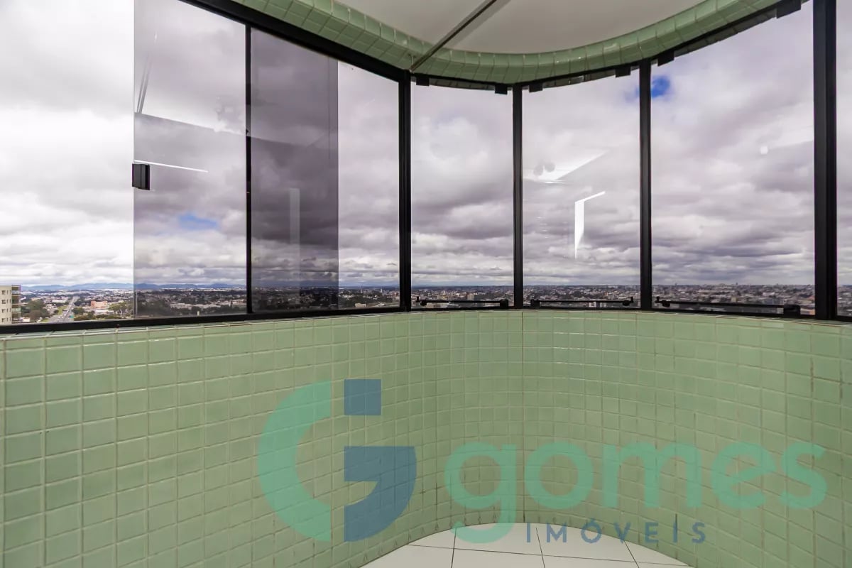 Apartamento com 3 dormitórios à venda com 134,57m² no Edifício Piazza Livorno Cristo Rei