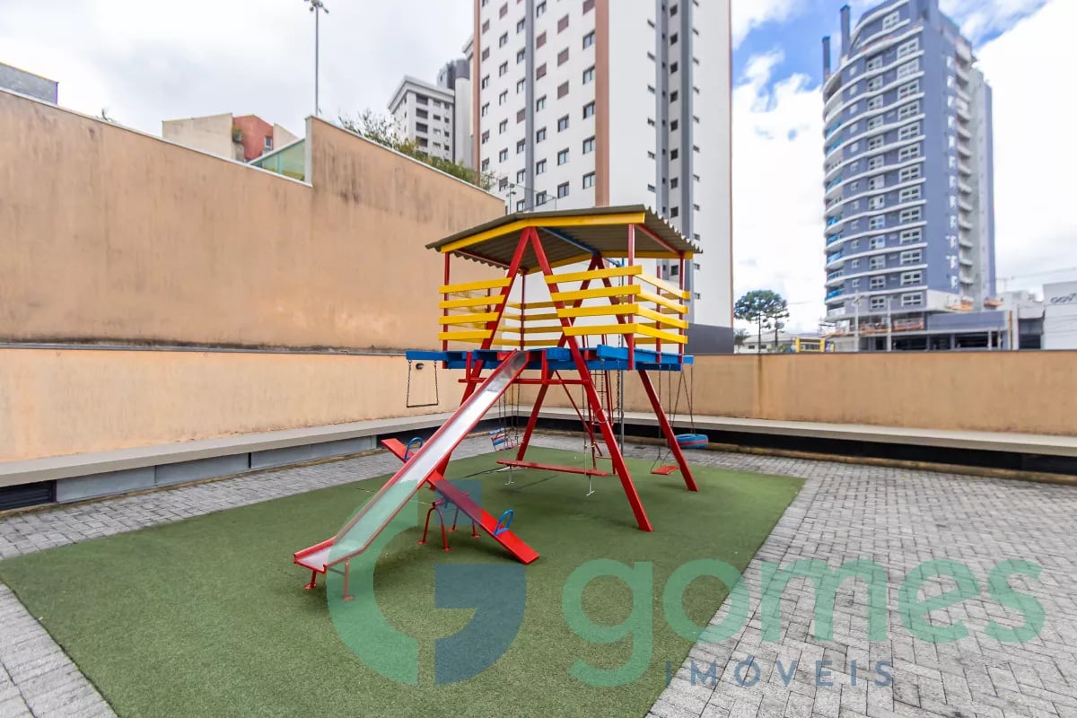 Apartamento com 3 dormitórios à venda com 134,57m² no Edifício Piazza Livorno Cristo Rei