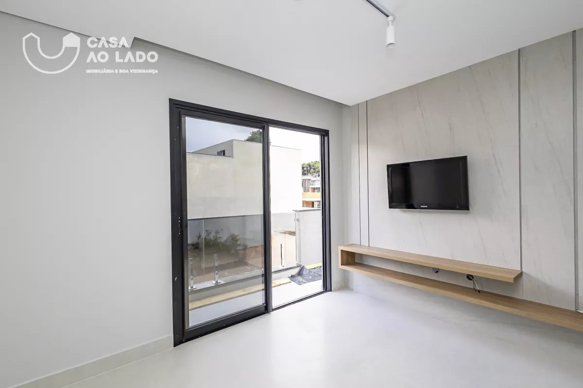Sobrado 191m² com 3 quartos em Santa Felicidade - Curitiba/PR
