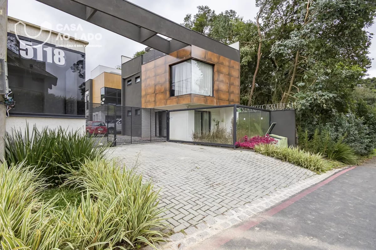 Sobrado 191m² com 3 quartos em Santa Felicidade - Curitiba/PR