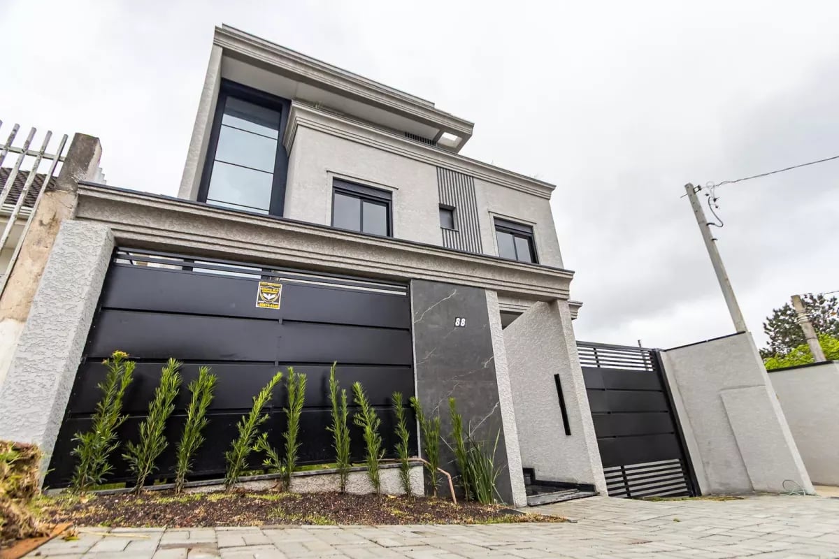 Sobrado Triplex no Uberaba
