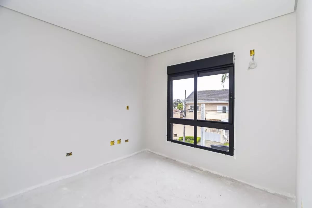 Sobrado Triplex no Uberaba