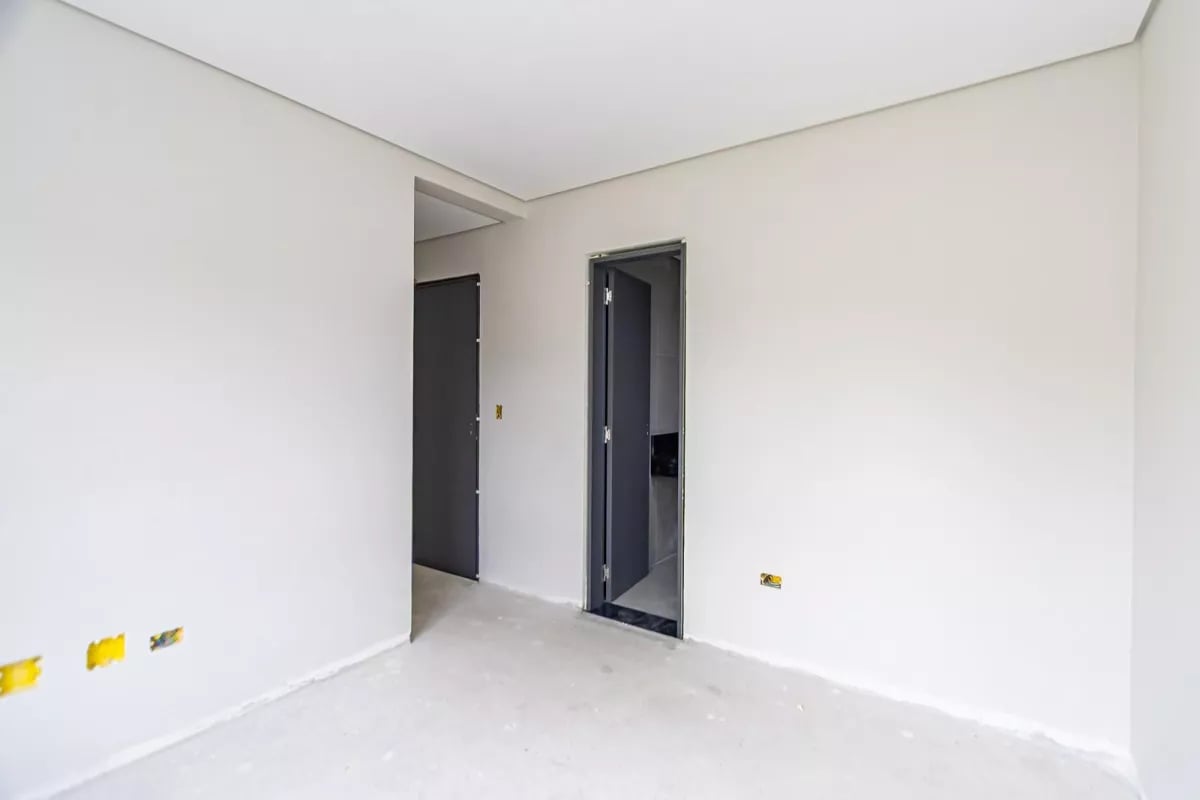 Sobrado Triplex no Uberaba