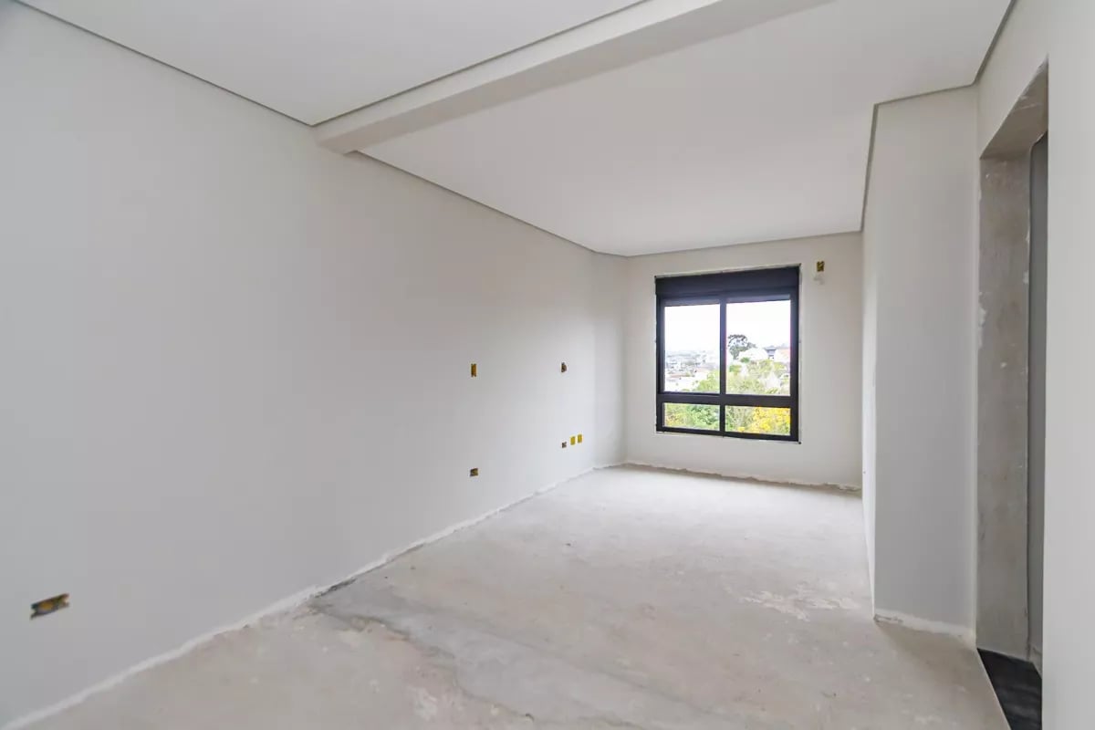 Sobrado Triplex no Uberaba