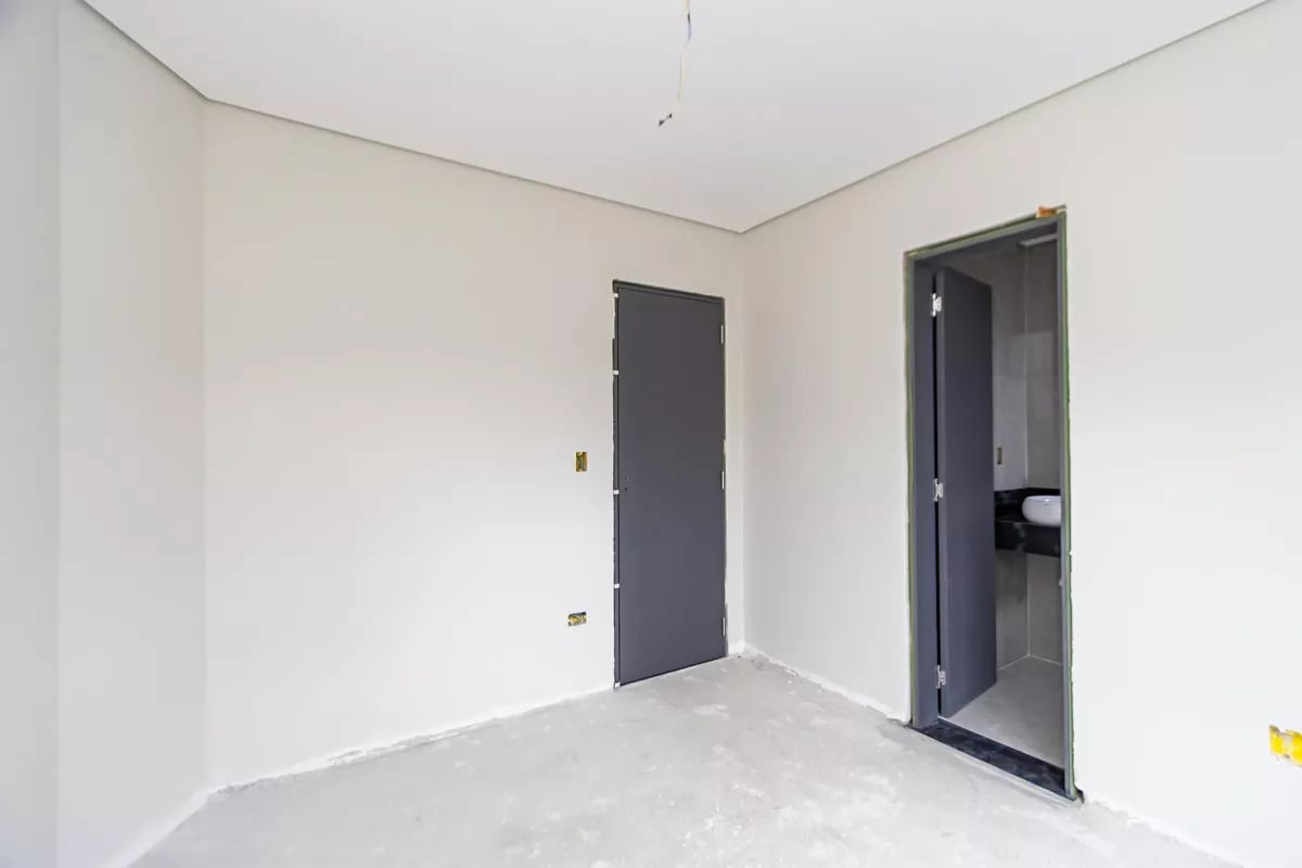 Sobrado Triplex no Uberaba