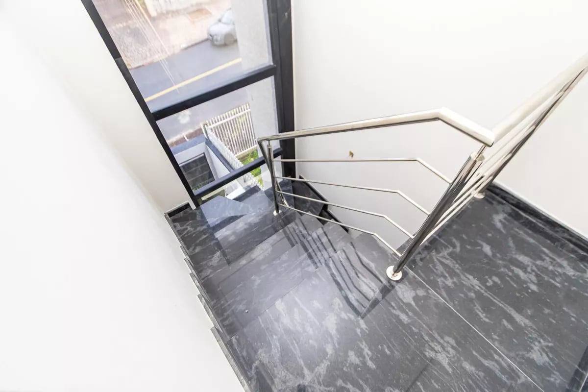 Sobrado Triplex no Uberaba