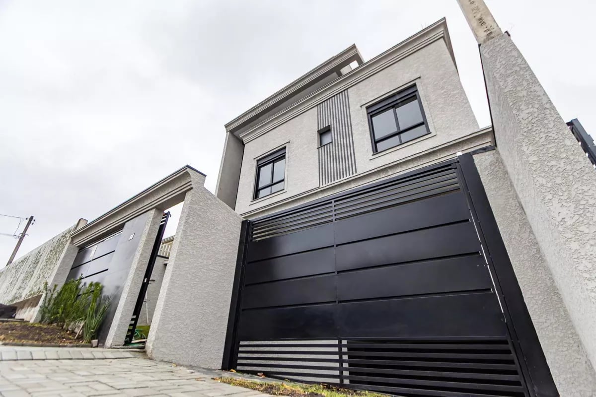 Sobrado Triplex no Uberaba