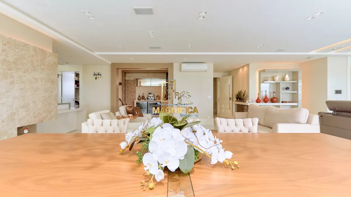 Apartamento à Venda - Campo Comprido, Curitiba / PR