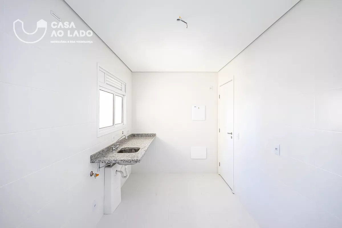 Apartamento no Parque Ecoville com 243m² e 03 quartos - Curitiba/PR
