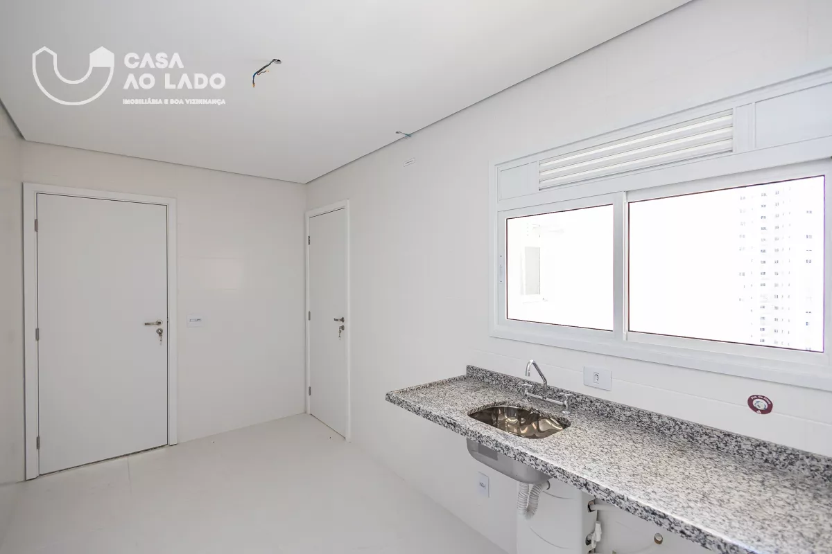 Apartamento no Parque Ecoville com 243m² e 03 quartos - Curitiba/PR