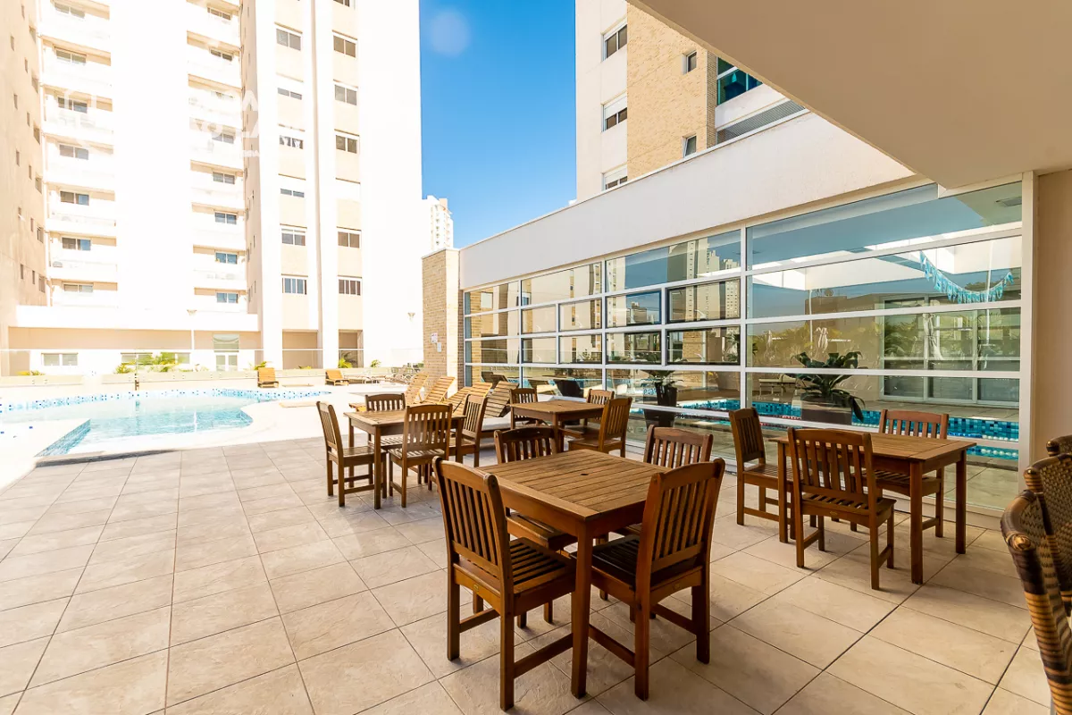 Apartamento no Reserva Ecoville com 218m² e 03 quartos - Curitiba/PR