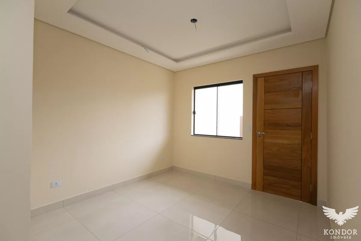 Sobrado em SANTA FELICIDADE com 147,31²