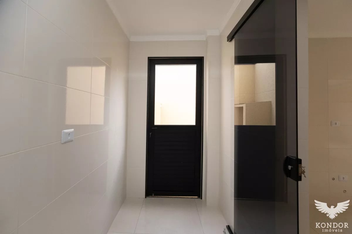 Sobrado em SANTA FELICIDADE com 147,31²
