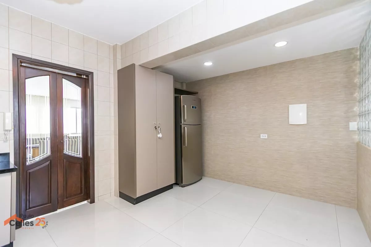 Venda Apartamento 3 Quartos ( 2 Suítes) Centro Curitiba