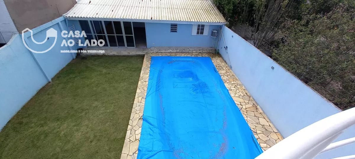 Sobrado 300m² com 4 quartos no Cajuru - Curitiba/PR