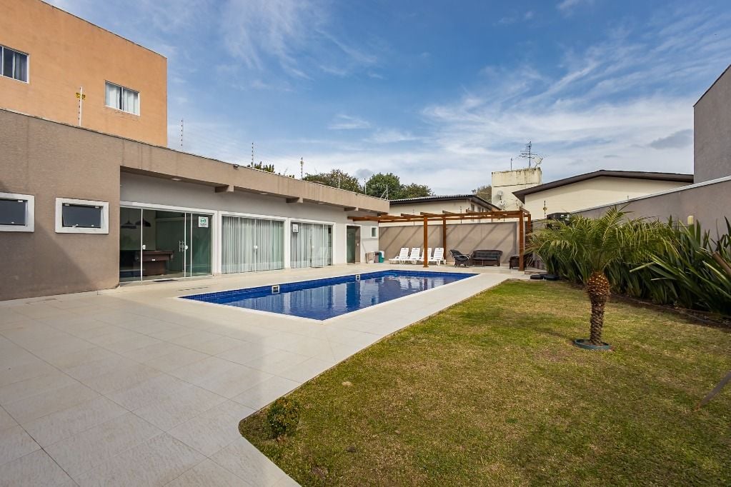 Sobrado com 3 dormitórios à venda, 120 m² por R$ 848.000,00 - Campo Comprido - Curitiba/PR
