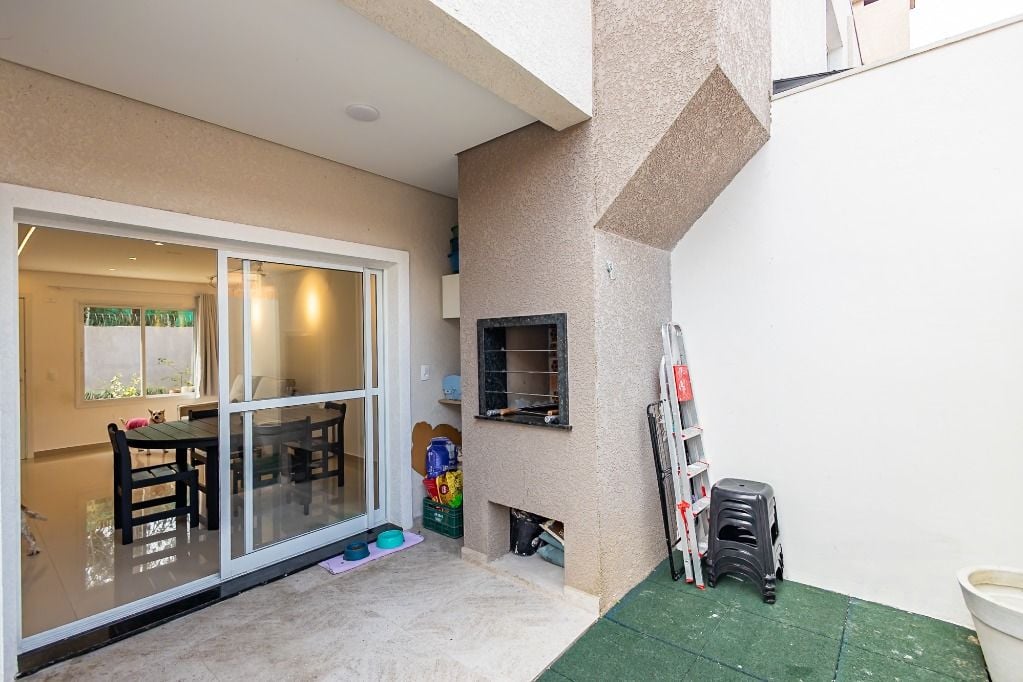 Sobrado com 3 dormitórios à venda, 120 m² por R$ 848.000,00 - Campo Comprido - Curitiba/PR