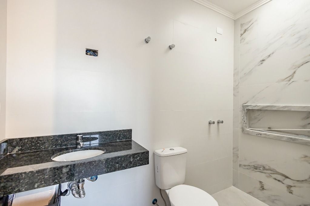 Sobrado com 3 dormitórios à venda, 120 m² por R$ 848.000,00 - Campo Comprido - Curitiba/PR
