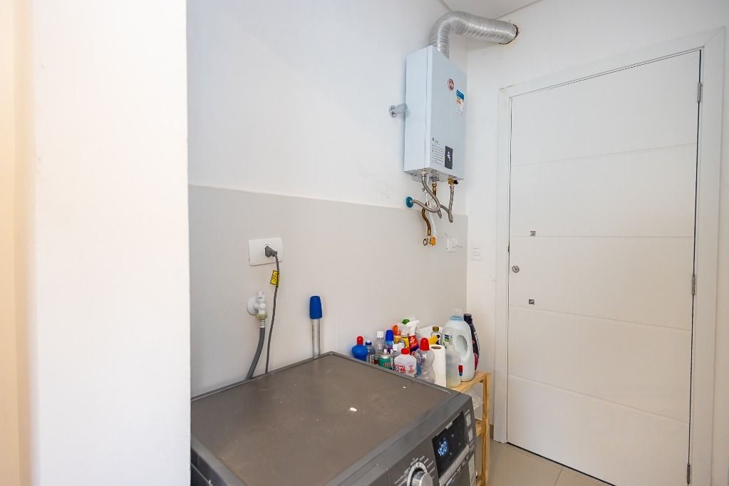 Sobrado com 3 dormitórios à venda, 120 m² por R$ 848.000,00 - Campo Comprido - Curitiba/PR