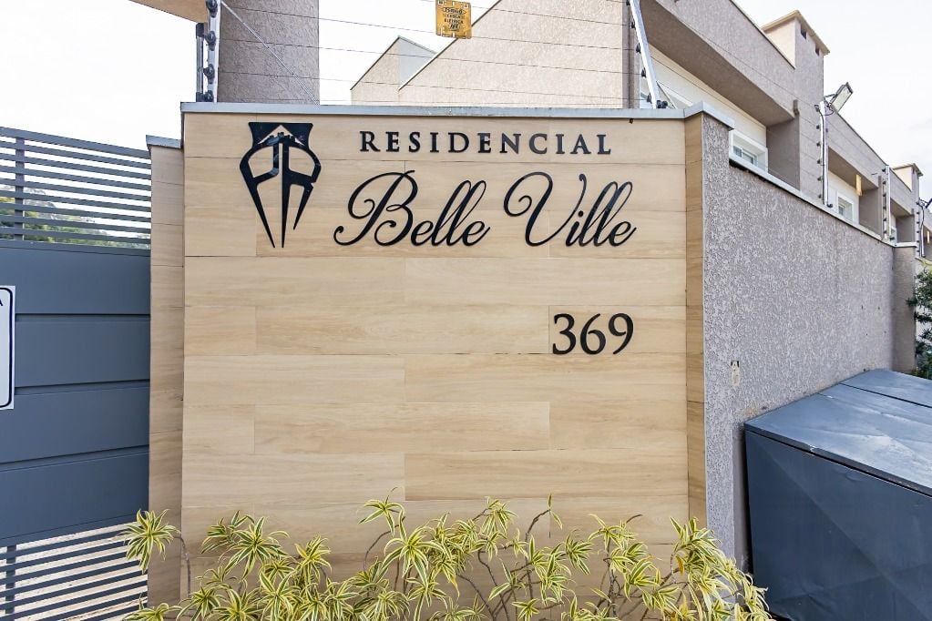 Sobrado com 3 dormitórios à venda, 120 m² por R$ 848.000,00 - Campo Comprido - Curitiba/PR