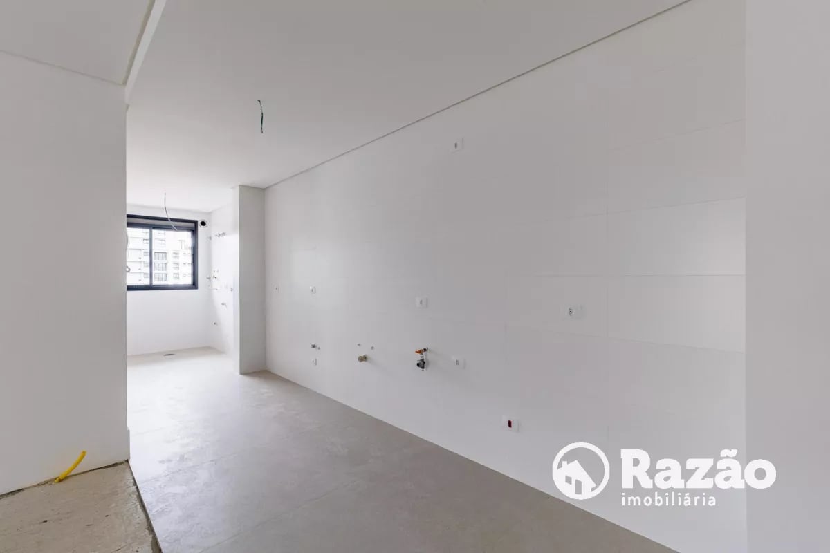 EXCELENTE APARTAMENTO COM 3 SUÍTES - ÁREA TOTAL 198,22m² - REF 6147