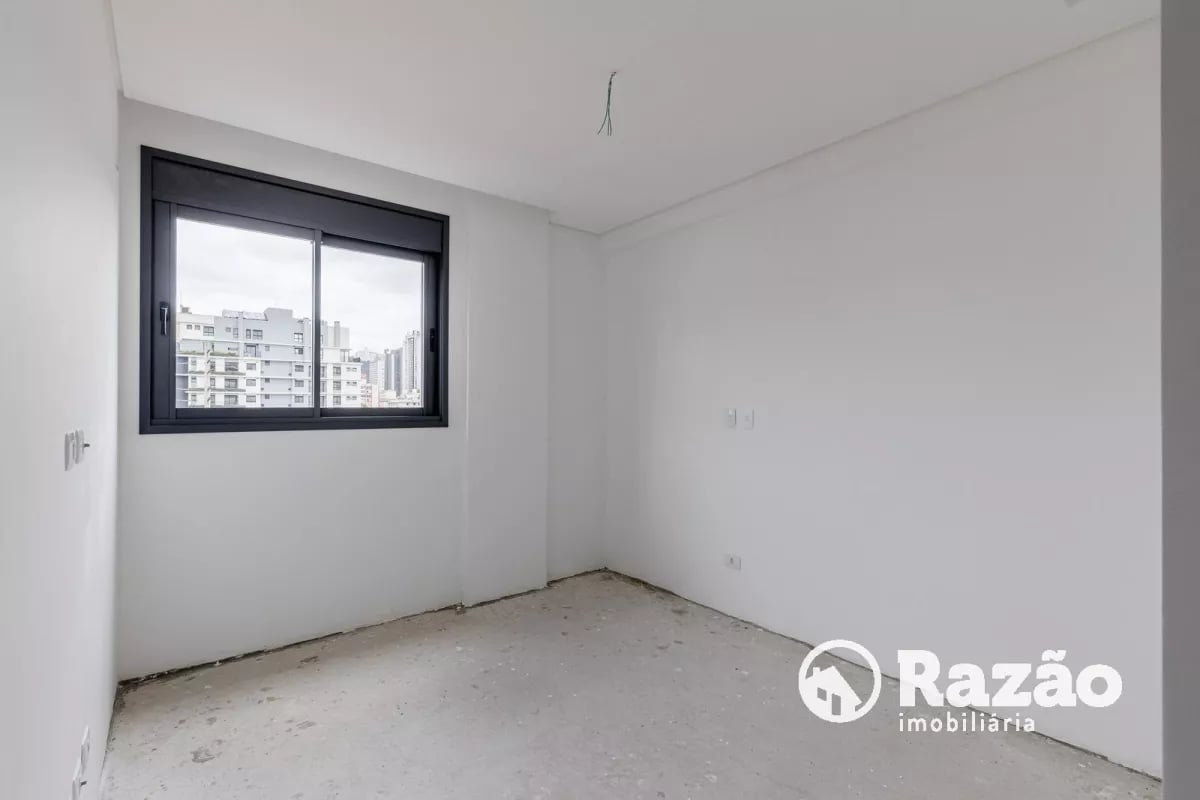 EXCELENTE APARTAMENTO COM 3 SUÍTES - ÁREA TOTAL 198,22m² - REF 6147