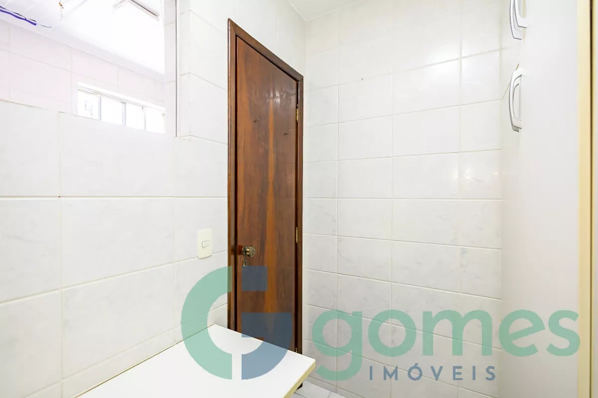 Apartamento com 3 dormitórios à venda com 164,73m² no Água Verde