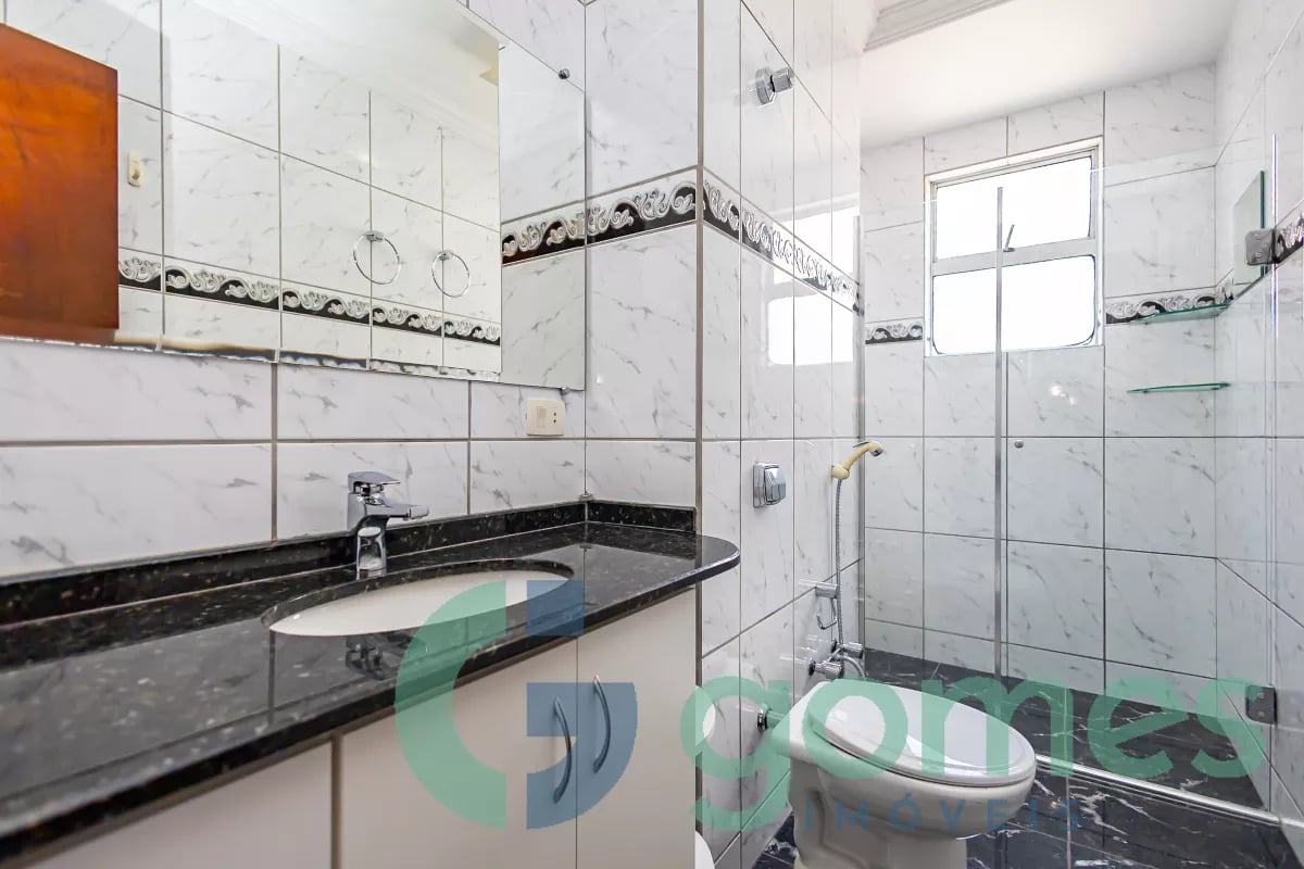 Apartamento com 3 dormitórios à venda com 164,73m² no Água Verde