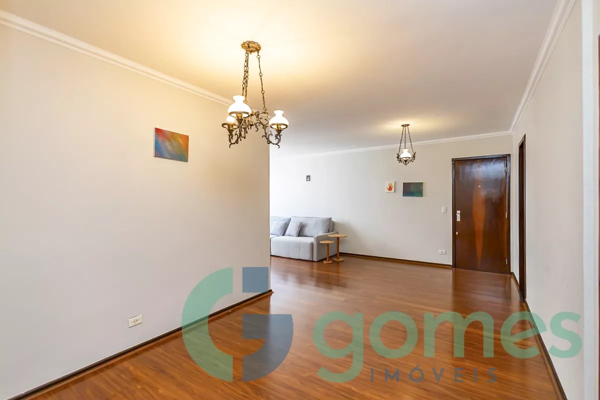 Apartamento com 3 dormitórios à venda com 164,73m² no Água Verde