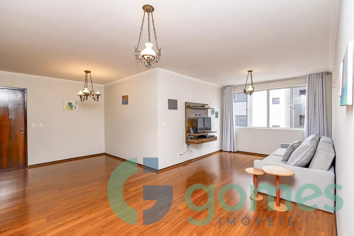 Apartamento com 3 dormitórios à venda com 164,73m² no Água Verde