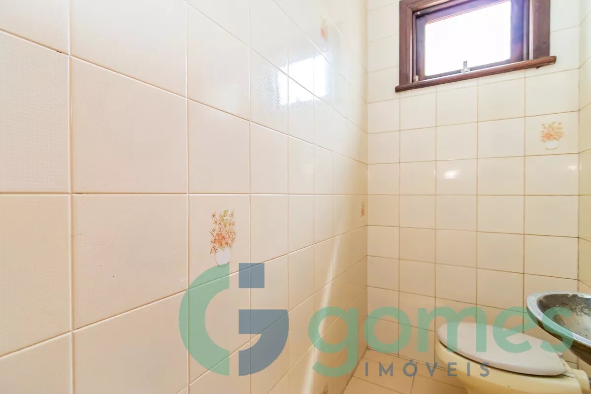 Sobrado com 3 dormitórios à venda com 275,00m² no Vila Izabel