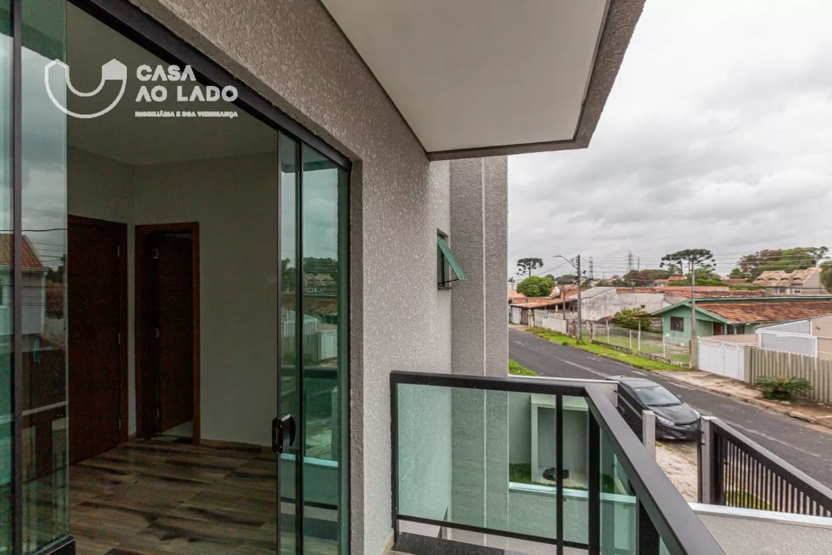 Sobrado 88m² com 02 quartos - Uberaba - Curitiba/PR.
