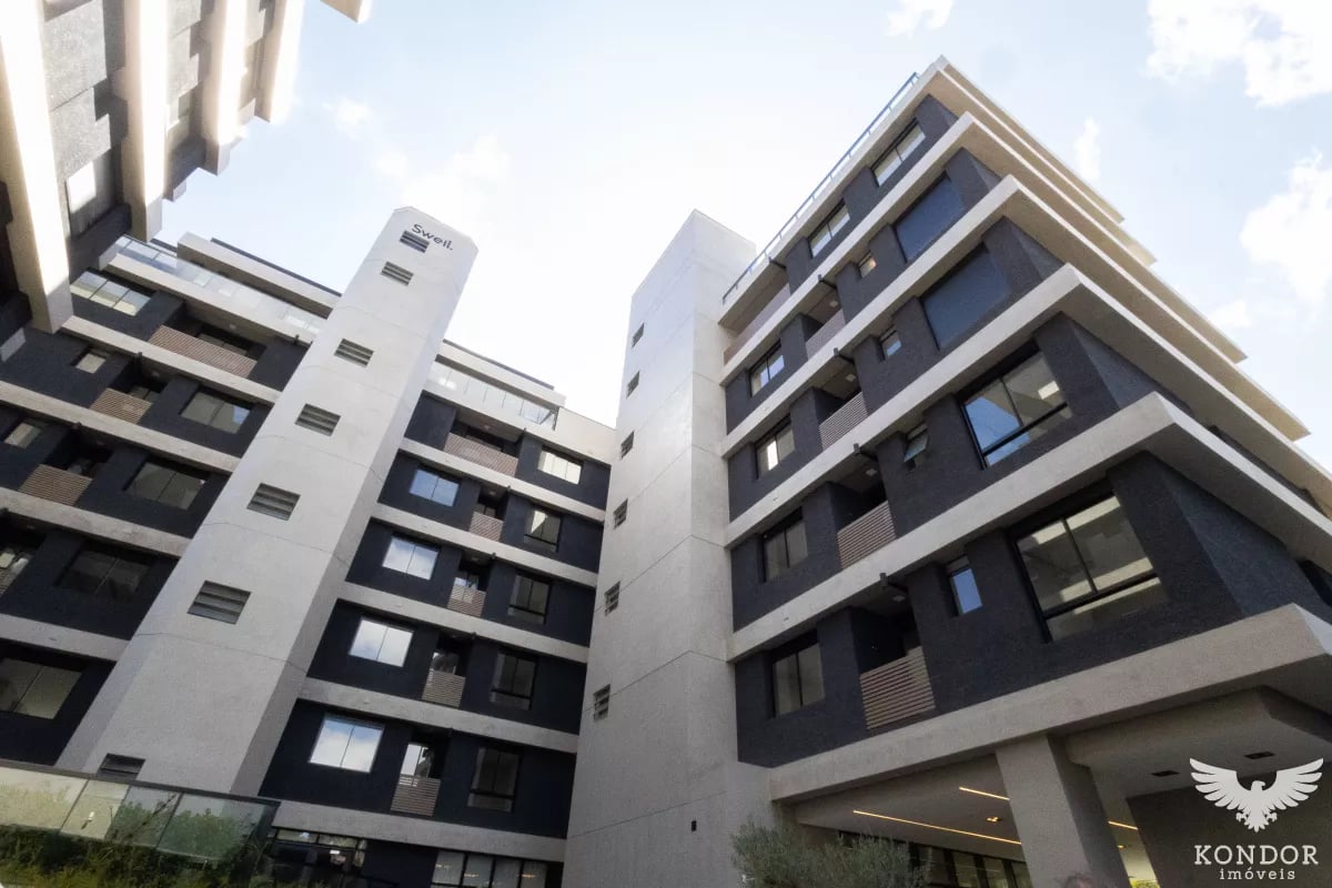 Apartamento no CHAMPAGNAT com 216,71m²