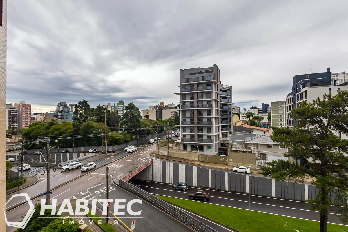 Apartamento com 04 quartos no Alto da XV -Ed Toulousse - HT3636