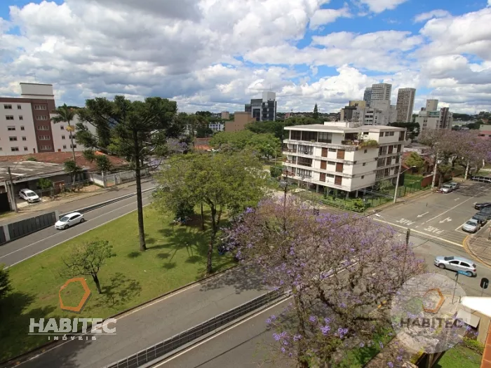 Apartamento com 04 quartos no Alto da XV -Ed Toulousse - HT3636