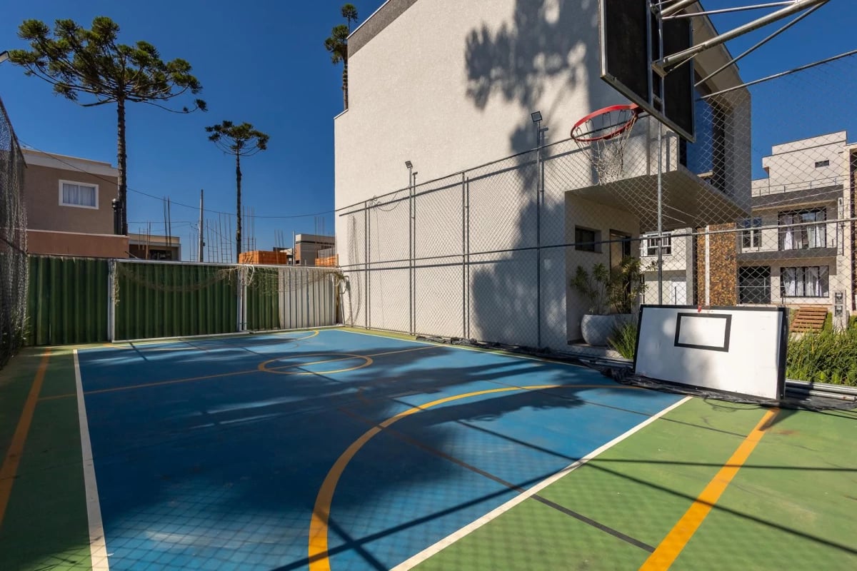 Casa condomínio fechado Pinheirinho