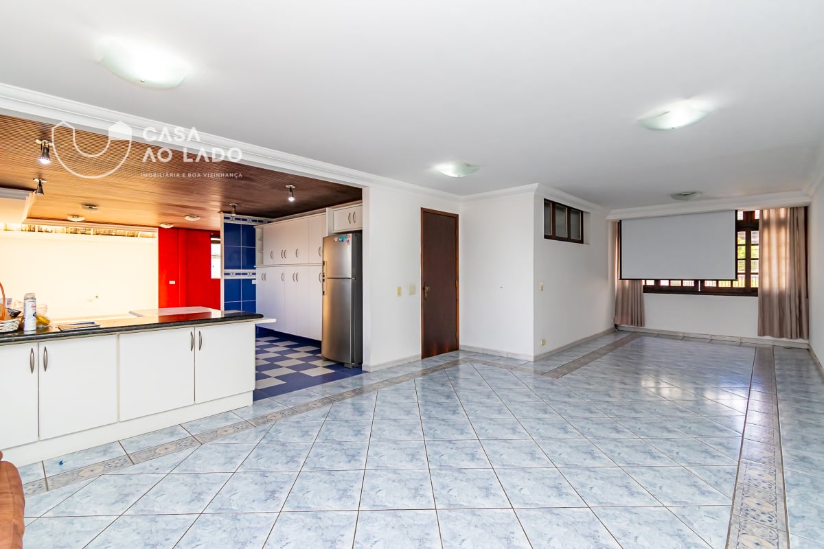 Sobrado 594m² com 5 suítes no Guabirotuba - Curitiba/PR