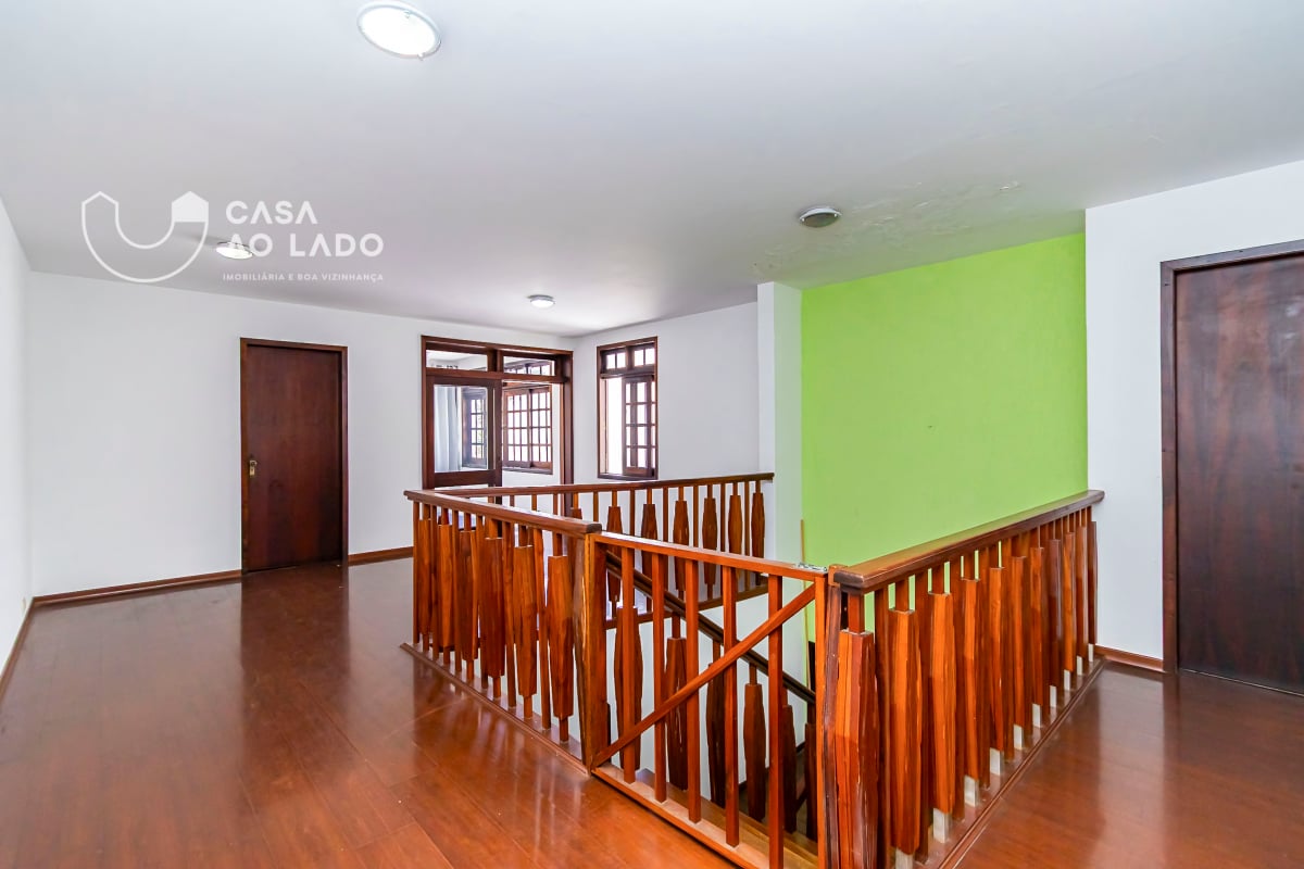 Sobrado 594m² com 5 suítes no Guabirotuba - Curitiba/PR