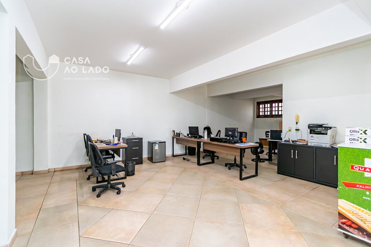 Sobrado 594m² com 5 suítes no Guabirotuba - Curitiba/PR