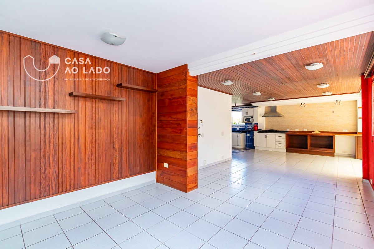 Sobrado 594m² com 5 suítes no Guabirotuba - Curitiba/PR