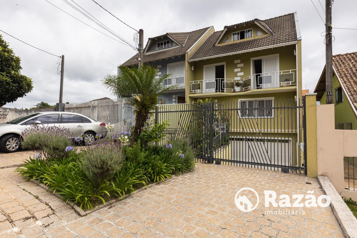 SOBRADO COM 4 QUARTOS - ÁREA TOTAL DE 250,40m² - BUTIATUVINHA - REF 6180