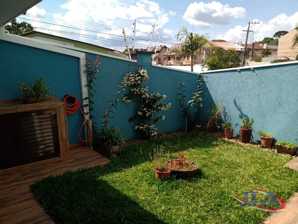 Sobrado com 3 dormitórios à venda, 250 m² por R$ 1.800.000,00 - Boa Vista - Curitiba/PR