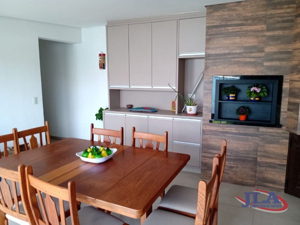 Sobrado com 3 dormitórios à venda, 250 m² por R$ 1.800.000,00 - Boa Vista - Curitiba/PR