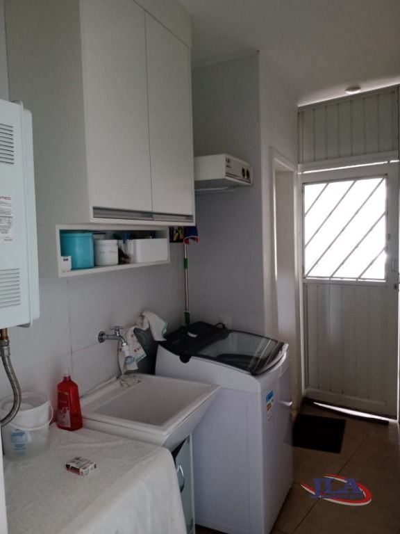 Sobrado com 3 dormitórios à venda, 250 m² por R$ 1.800.000,00 - Boa Vista - Curitiba/PR