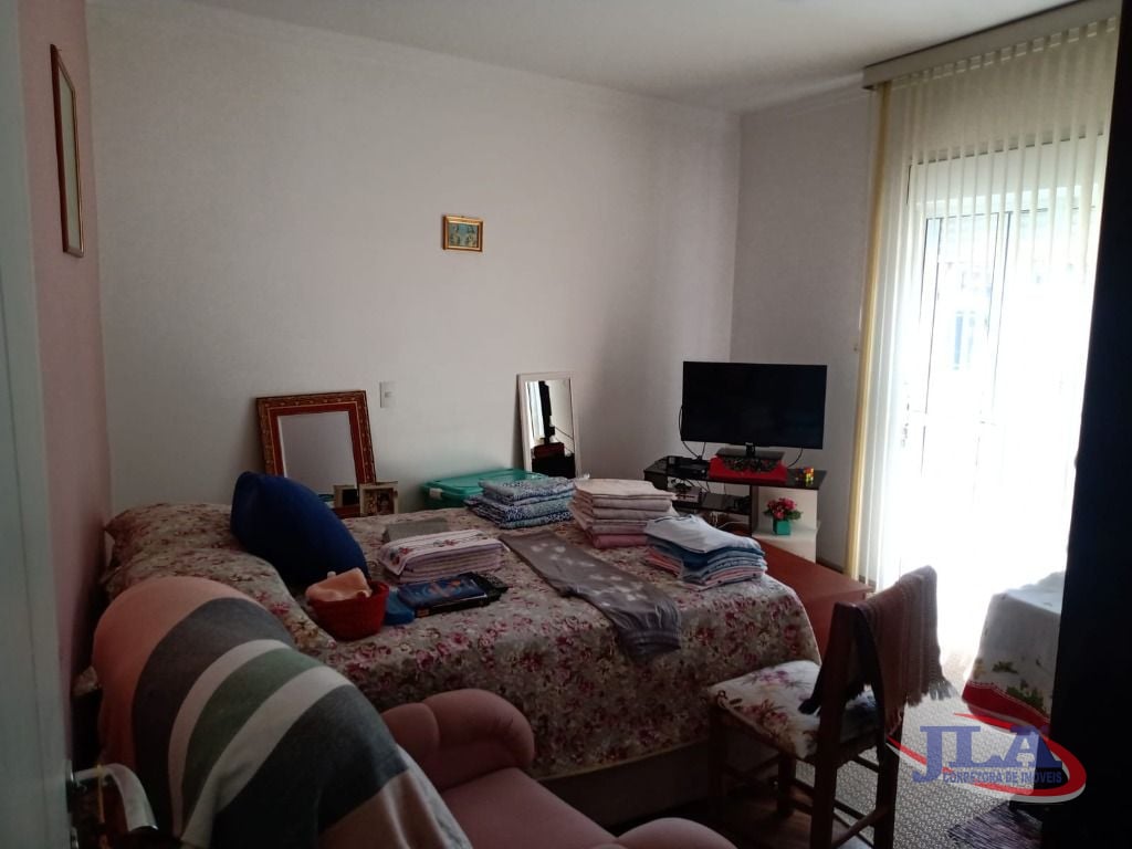 Sobrado com 3 dormitórios à venda, 250 m² por R$ 1.800.000,00 - Boa Vista - Curitiba/PR