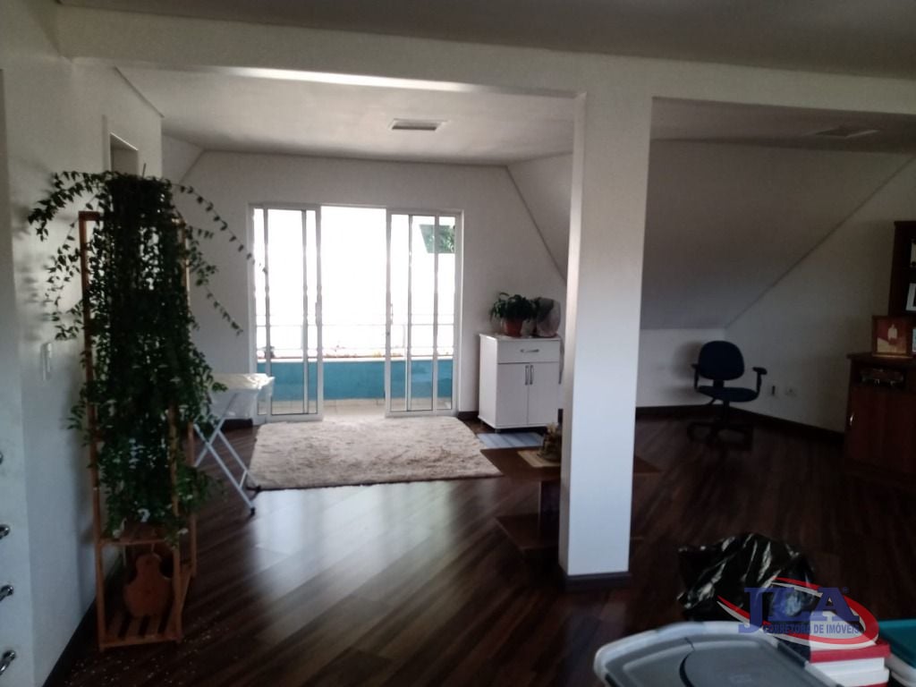 Sobrado com 3 dormitórios à venda, 250 m² por R$ 1.800.000,00 - Boa Vista - Curitiba/PR