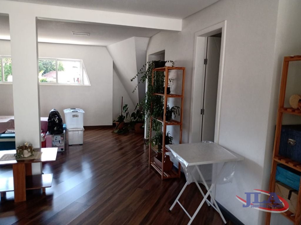 Sobrado com 3 dormitórios à venda, 250 m² por R$ 1.800.000,00 - Boa Vista - Curitiba/PR
