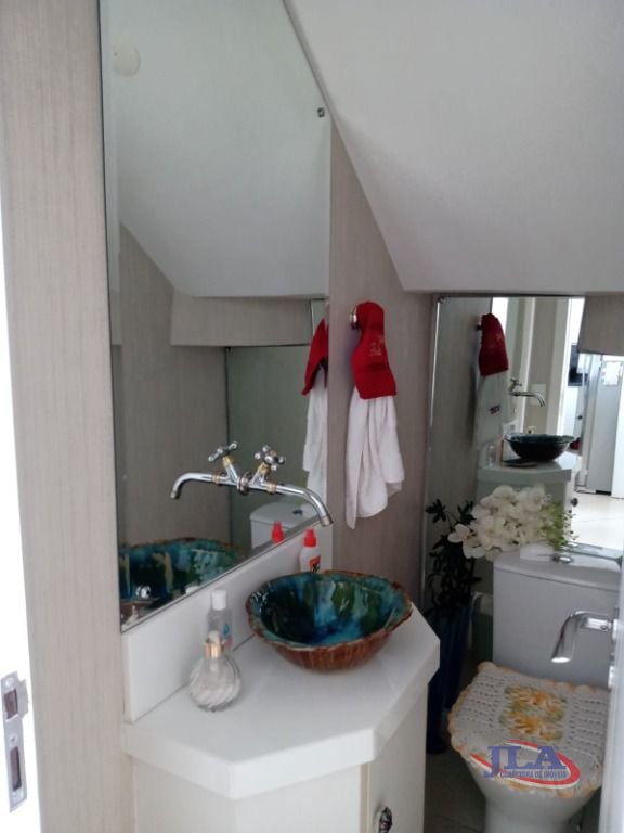 Sobrado com 3 dormitórios à venda, 250 m² por R$ 1.800.000,00 - Boa Vista - Curitiba/PR