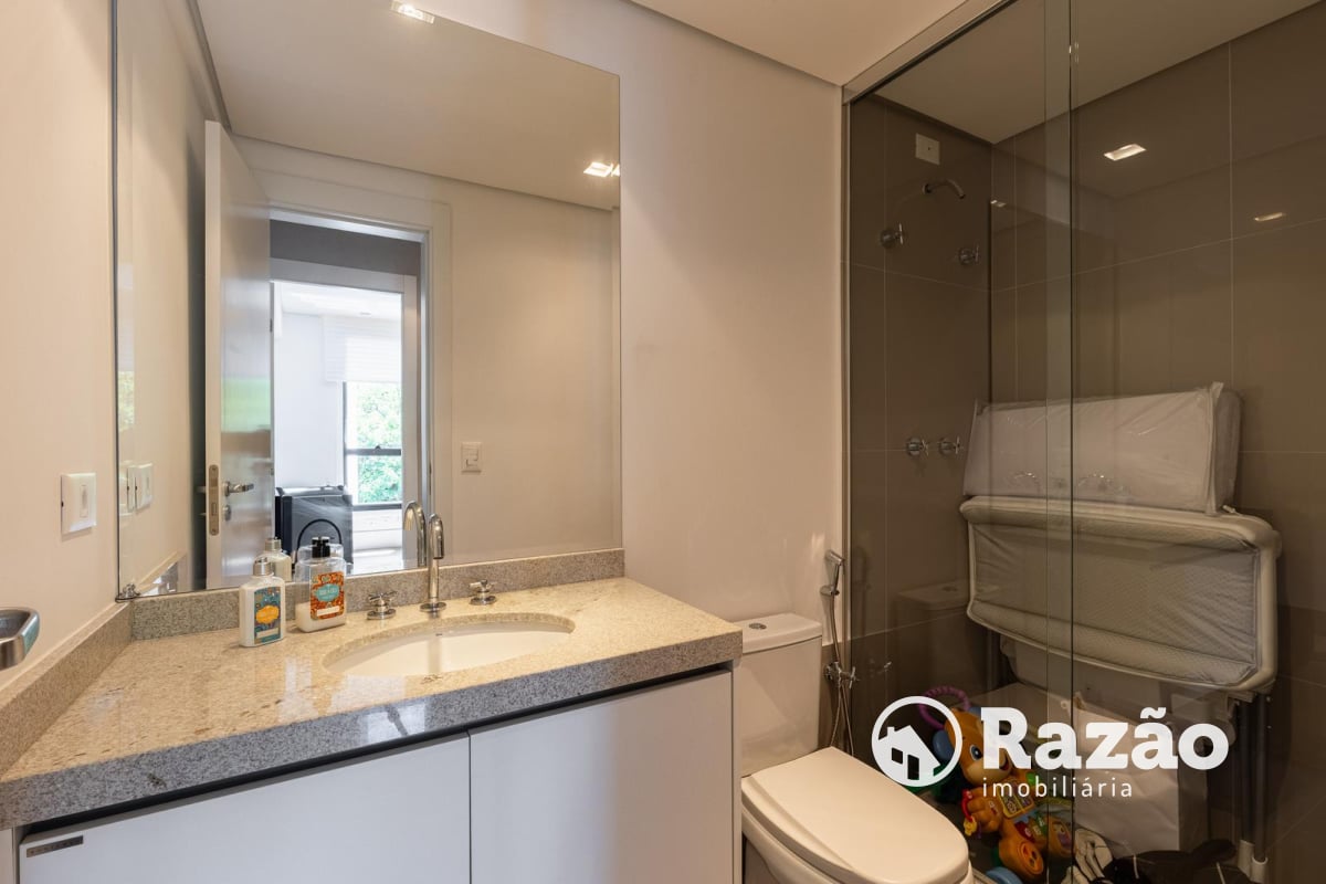 APARTAMENTO COM 2 QUARTOS - ÁREA TOTAL DE 165,67m² - ALTO DA GLÓRIA - REF 6183